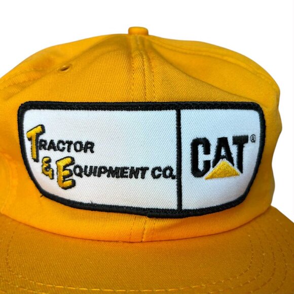 Vintage CAT Tractor & Equipment Co Trucker Hat Patch Snapback TONKIN Yellow NOS - Picture 2 of 13